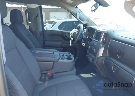 2019 Chevrolet Silverado 1500 Custom z USA, uszkodzony, nr VIN 1GCRWBEH0KZ206787